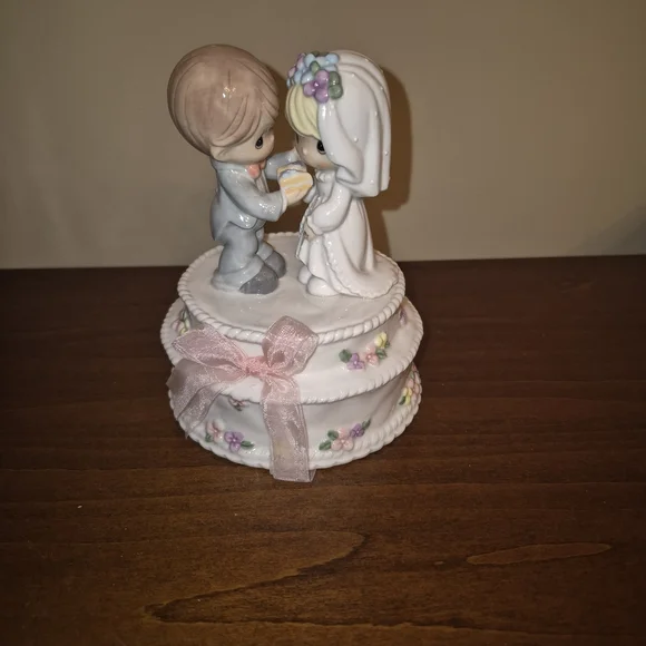 Charming Wedding Cake Topper -Precious Moments
