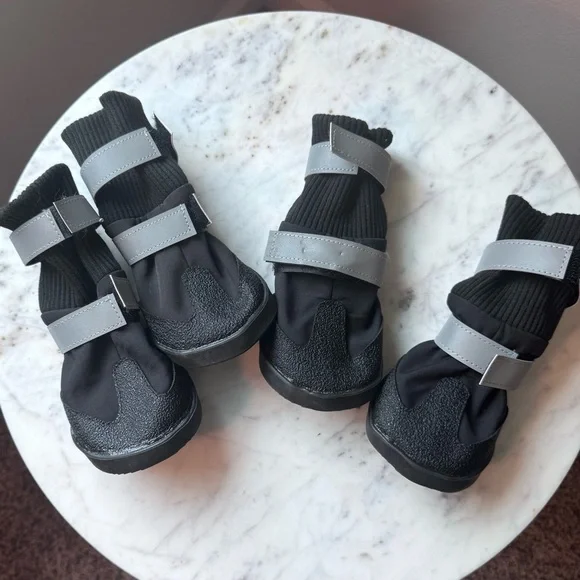 Youly All-Weather Dog Boots - XL, Like New