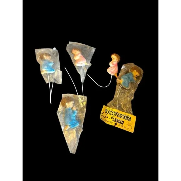 6 Vtg Midget Widget Praying Boy Girl Decorative Ornaments Hand Painted Plastic