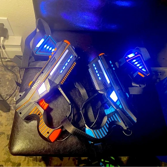 2X Squad Hero Rechargeable Laser Tag Set for Kids, Teens & Adults - Guns & Vests