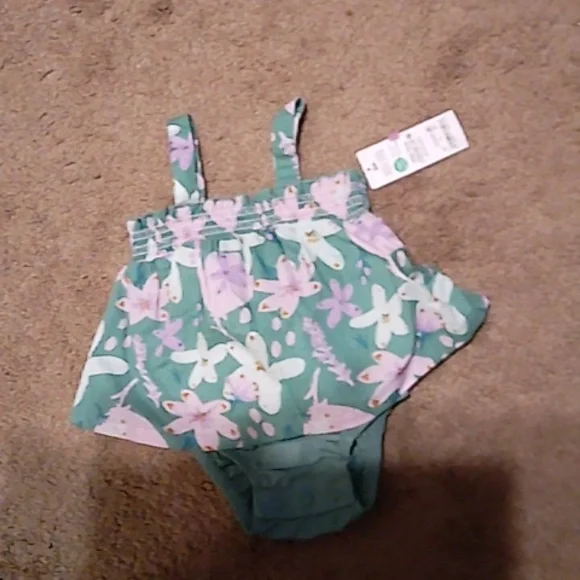 Carter's Just One For You/Charming Green Floral Diaper Cover/ 3 Months