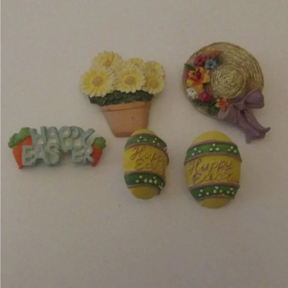 Easter and Spring Lot Decorative Resin Pins & Earring Pair Jewelry Items