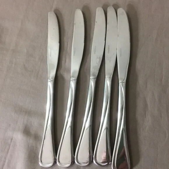 Oneida Louisiana Stainless Dinner Knives Set 5 Silverware Flatware Vintage 80s