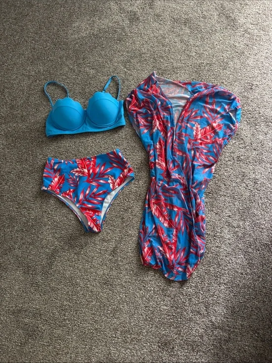 Bright Blue Tropical Print Bikini Set with Matching Cover-Up
