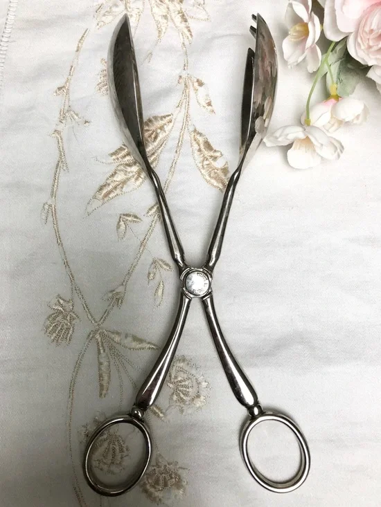 Vintage Elegant Silverplate Salad Serving One Handed Design Easy Use Tongs