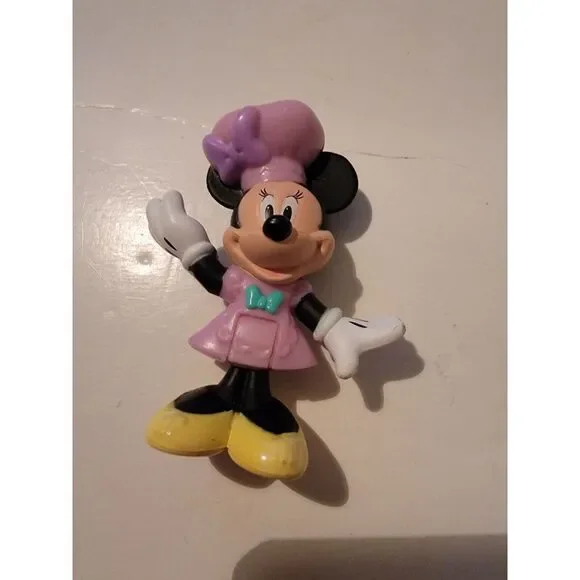 Mattel Disney 2012 Minnie Mouse Figure Cake Topper Sits or Stands 3