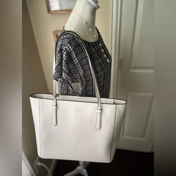 Kate Spade Schuyler Tote Shoulder Bag in Off White NWT