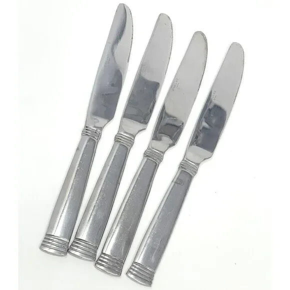 Wallace NAPOLI Glossy Dinner Knives 8 7/8” Stainless Flatware Set Of 4
