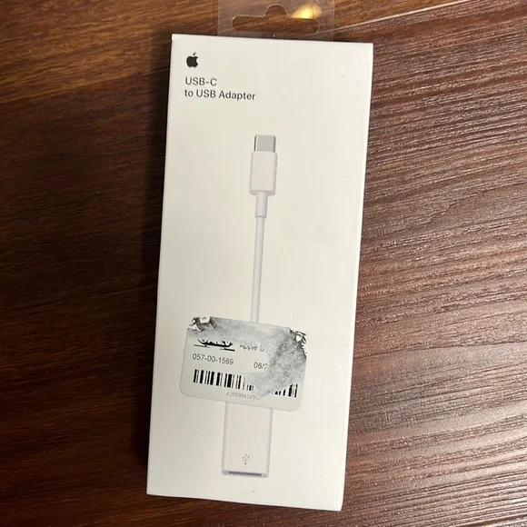 Apple, USB-C to USB adapter