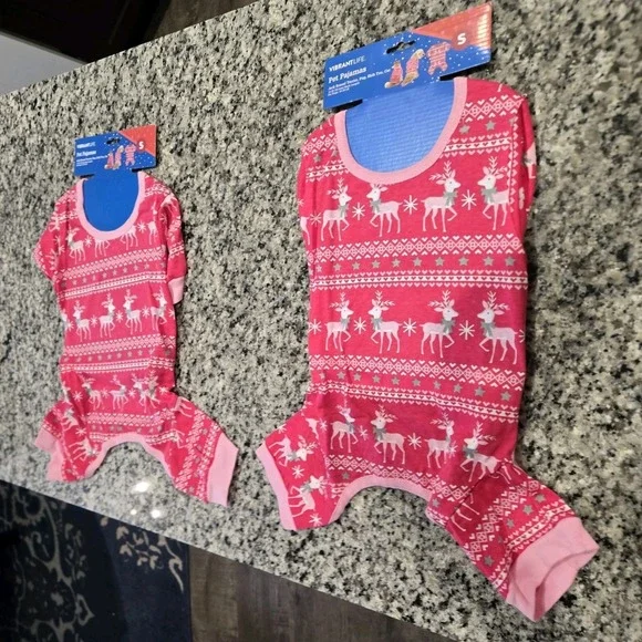 Pet Christmas Pajama Lot Of 2 Sz Small Pink Reindeer 13 Inch Back 10-20 Lbs