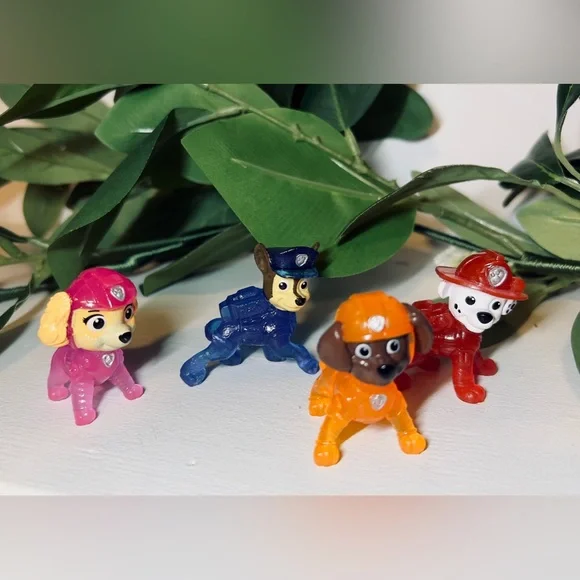 Paw Patrol Movie Neon Mini Figurines Stocking cake topper Lot Of 4