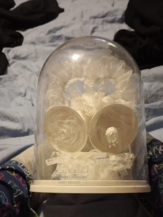 Vintage White Lace Bridal Hairpiece Set Under Dome
