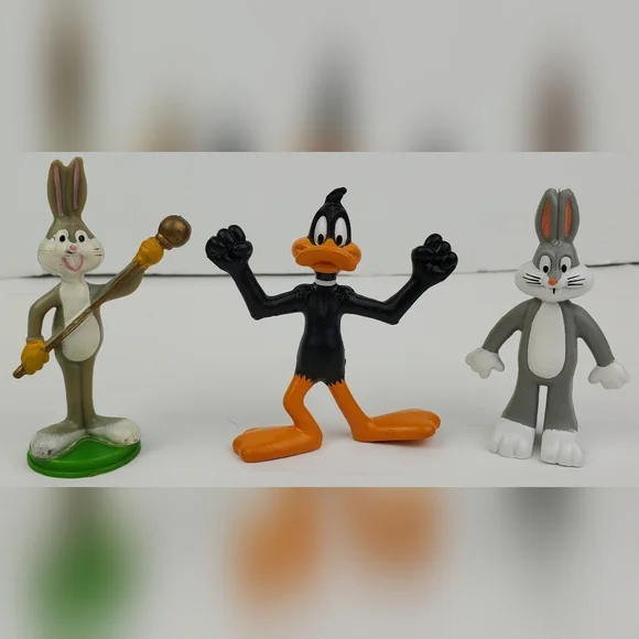 Looney Tunes Vintage Bugs Bunny Daffy Cake Toppers Plastic PVC Figures Lot of 3