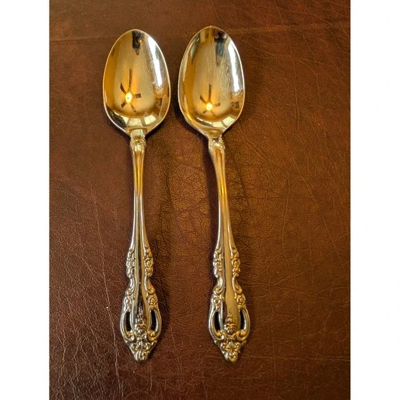 Oneida Community Brahms Stainless Steel Teaspoons Set of 2 Glossy Floral Ornate
