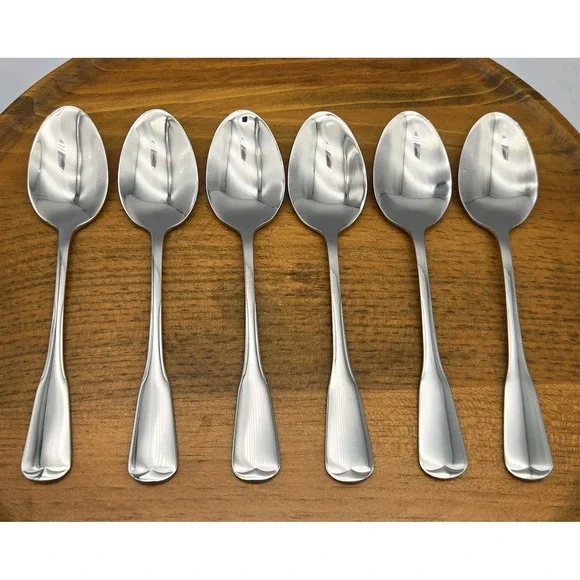 Clipper 18/8 Stainless Lot of 6 Teaspoons Similar to Oneida American Colonial 6