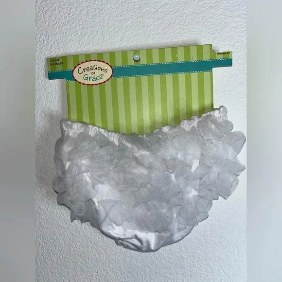 Creations of Grace Baby Girls 0-6 Months Stretch Ruched Tulle Diaper Cover NWT