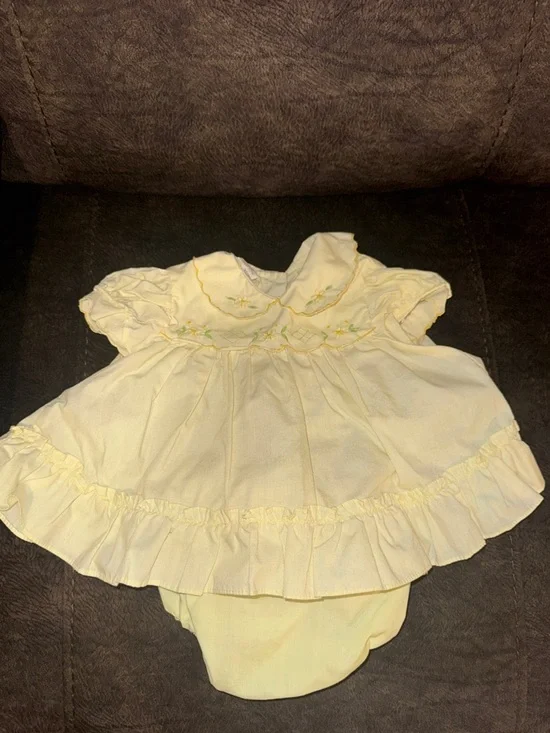 Vintage Cuties by Judy Yellow embroidered Dress w/Ruffle Trim & diaper cover 6m