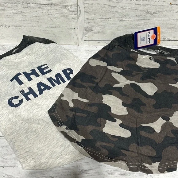 Dog T-Shirts‎ X 2