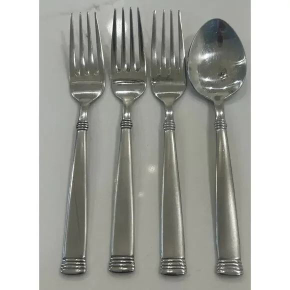 Vtg Wallace NAPOLI-FROST Stainless 18/10 Set of 4 Flatware 7” Forks And Spoon