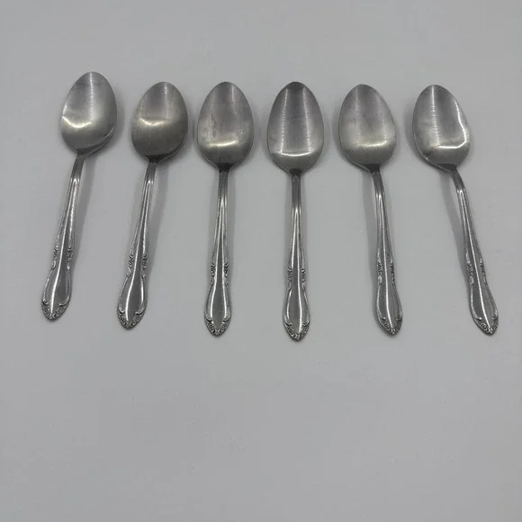 Set‎ Of 6 Oneida LTD Fenway Daydream 7 Inch Spoons