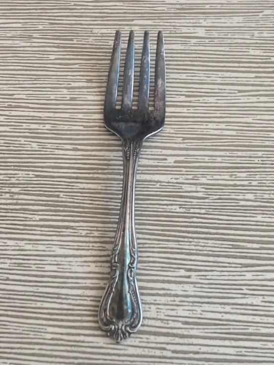 WM A Rogers Vintage Silver Small Chalis Pattern Fork - Classic Ornate Handle
