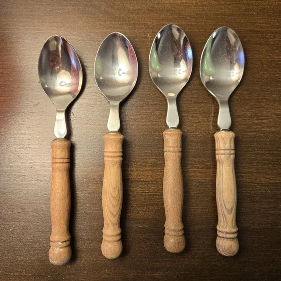 Set Of 4 Wood Rounded Handles Stainless Steel Vintage Taiwan Teaspoons‎