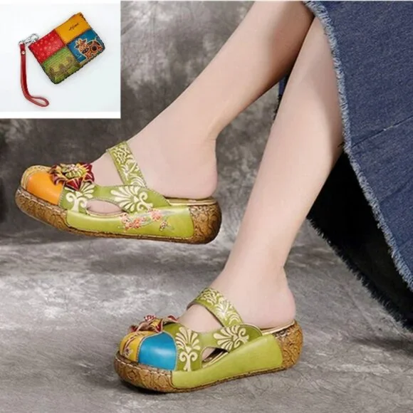 Women's Matching Leather Purse and Shoes Set