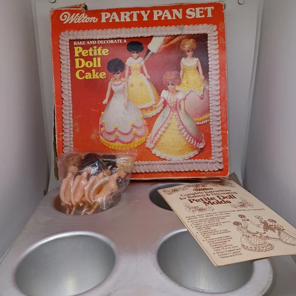 Vintage Wilton Party Pan Set 1977 Petite Doll Cake Bake & Decorate All 4 Dolls