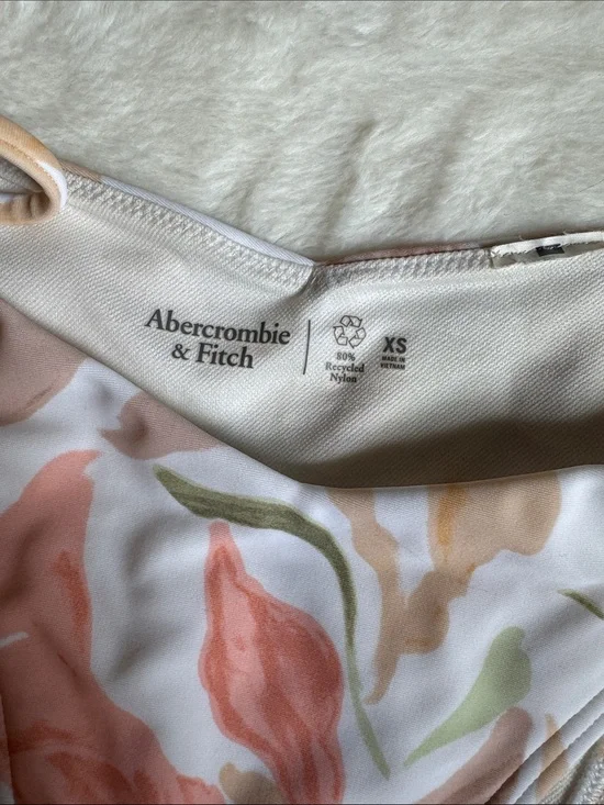 Abercrombie & Fitch Pink White Floral Side Tie Multiway Bikini Matching Set