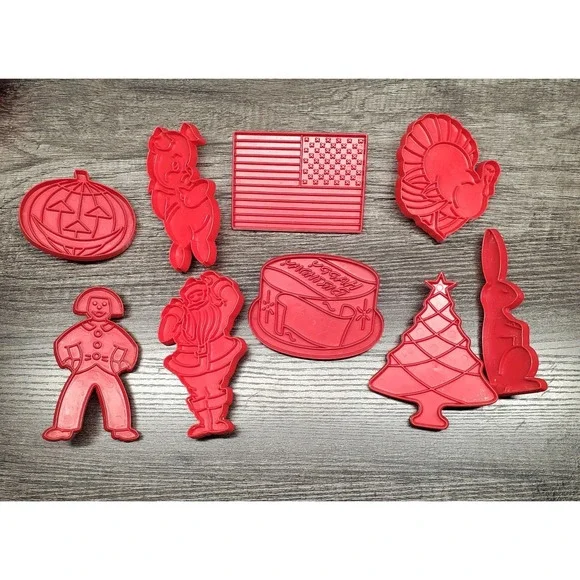 Vintage Tupperware Cookie Cutters Red Plastic Set Of 9 Retro Santa Tree Flag EUC