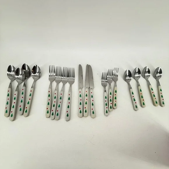 Flatware Set White Christmas Trees Stainless 18pc Utensils Vintage Plastic