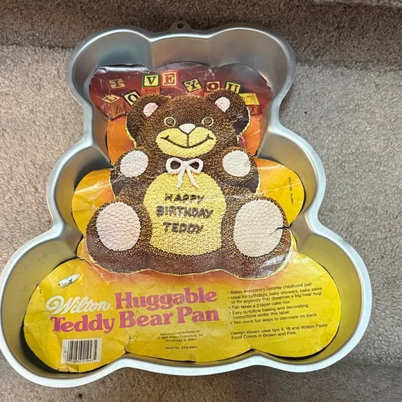 Wilton Teddy Bear Cake Pan / Vintage