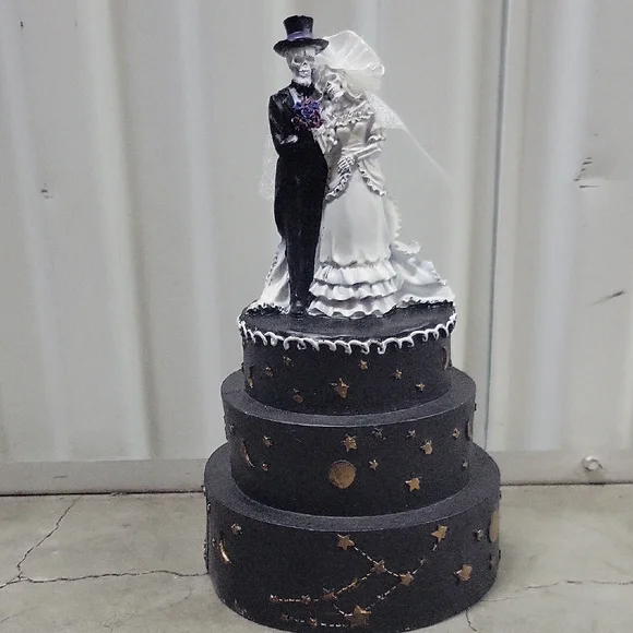 Elegant Black and White Wedding Cake Topper.