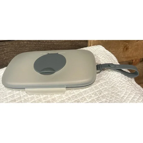 Baby Wipes Dispenser CASE Wet Storage Box‎ Travel Container Portable Holder