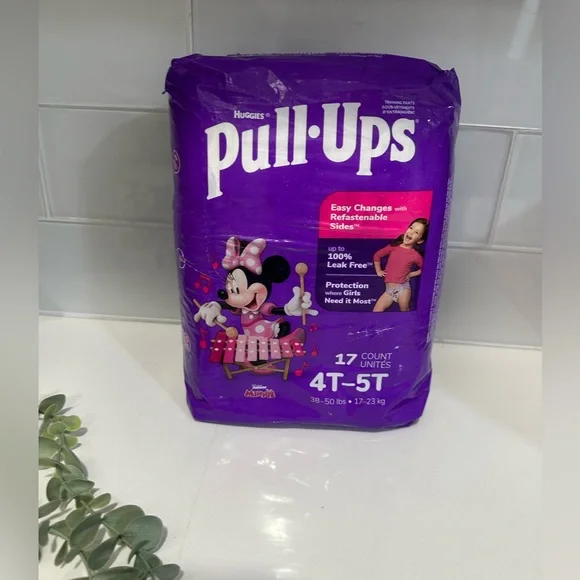 Huggies Pull-Ups Training Pants for Girls Minnie Mouse design Size 4T-5T Toddler