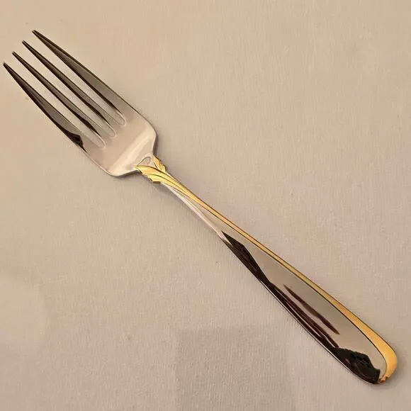 Yamazaki AFFAIR GOLD Stainless Gold Accent Patrick Japan Dinner Fork NIP