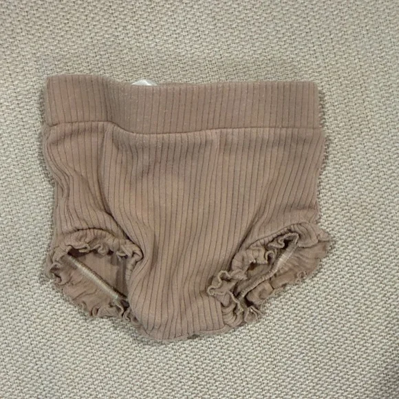 Spearmintlove Ruffled Brown bloomers