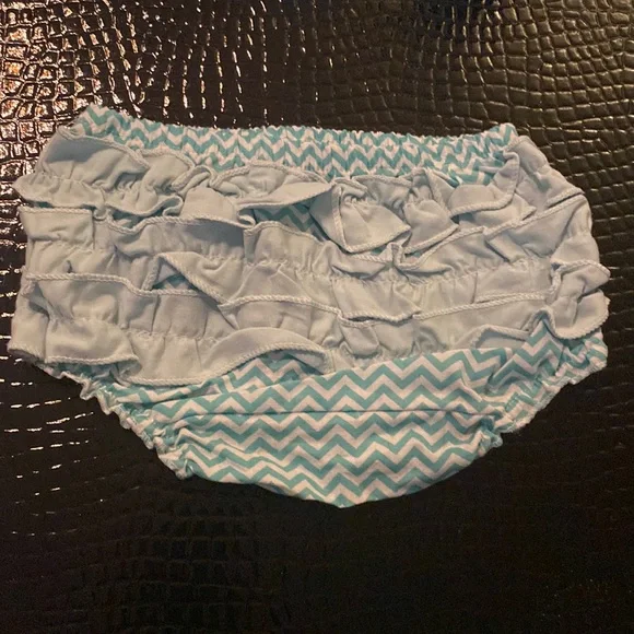 Ruffle Butt Diaper Cover