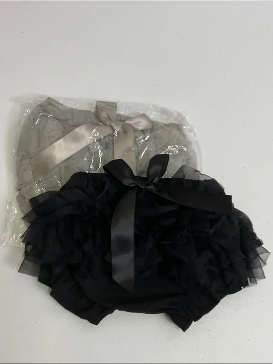 2-Pack Ruffle Diaper Cover with Satin Bow - Black and Gray