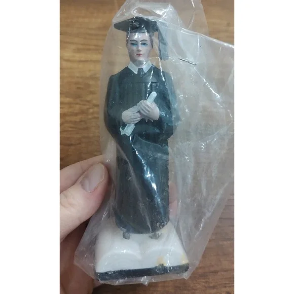 Vintage Wilton Graduate Cake Topper White Male Blue Eyes Graduation B16