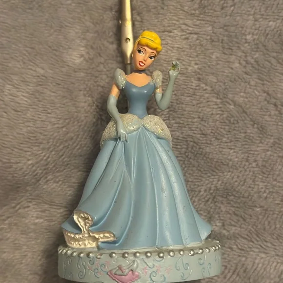 Blue Princess Figurine Photo holder - Home Party Supplies