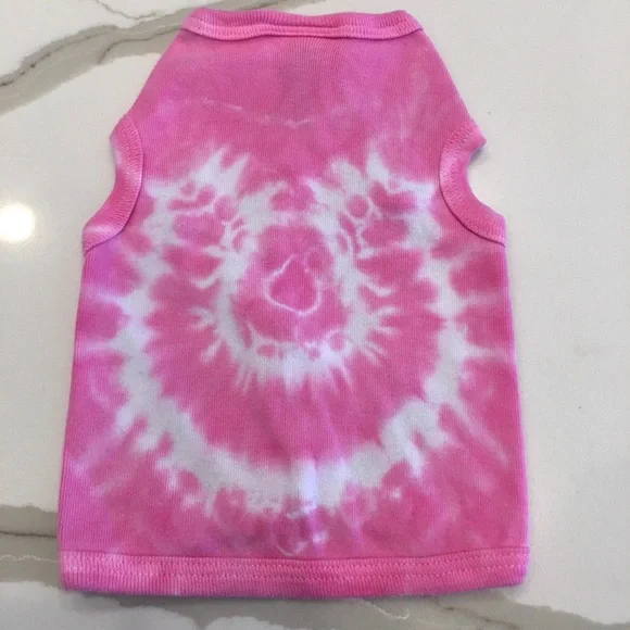 ***SALE***NWOT Custom Tie-Dyed Lucky Horseshoe Doggie Tee