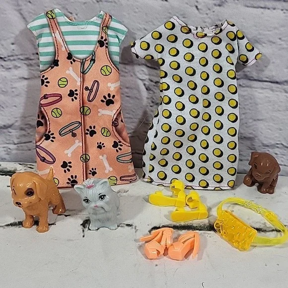 Barbie‎ Doll Clothes Lot Pet Sitter Dog Walker Dresses Shoes W/ Puppy Figures