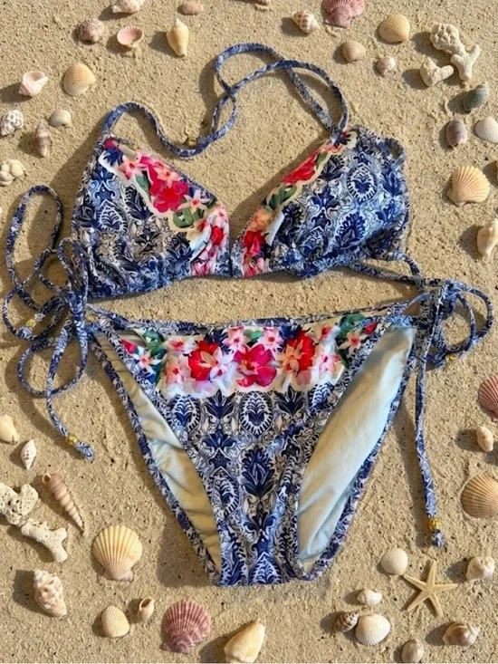 Nanette Lepore Blue Floral String Tie-Side Matching Bikini Set Gold Emblems