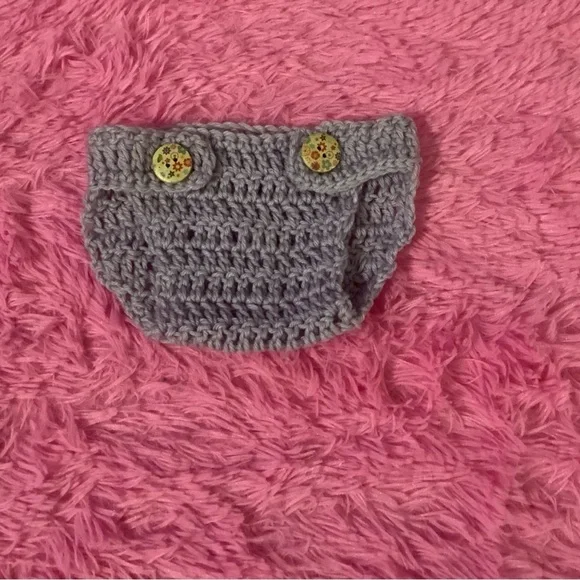 HANDCRAFTED, HAND CROCHETED DIAPER COVER, LAVENDER WITH WOODEN BUTTONS, NB-3M