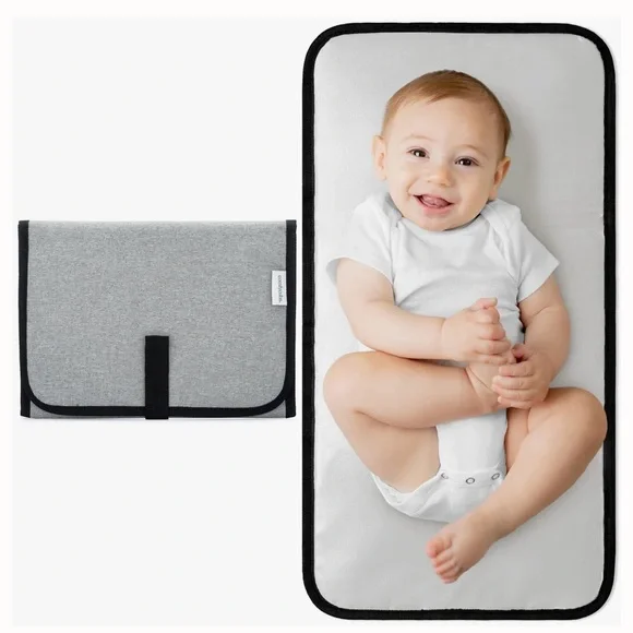 NWOT Comfy Cubs Compact Changing Pad in Solid Grey
