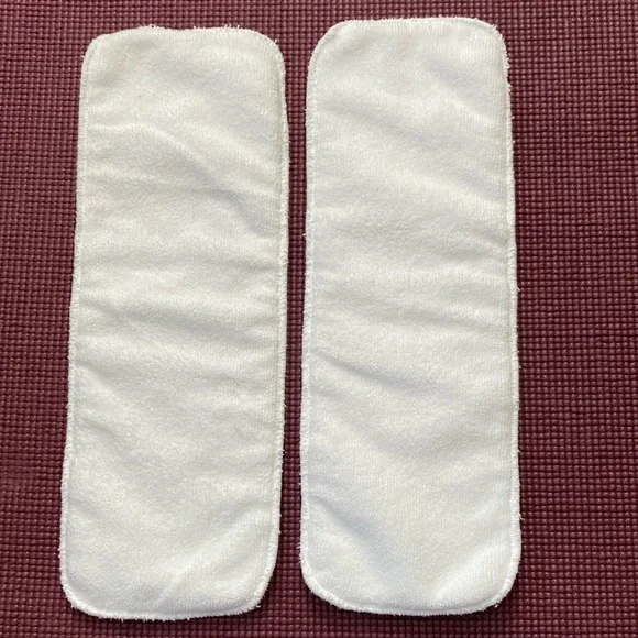 NWOT- 2 Mama Koala microfiber long inserts