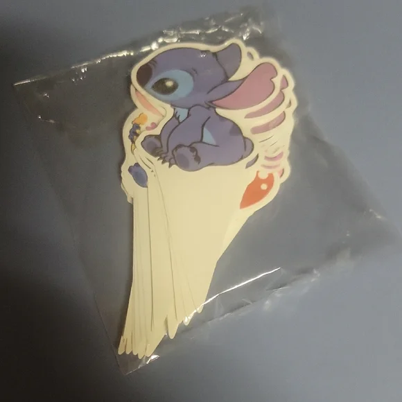 NIp 23 Stitch Cupcake Decorations