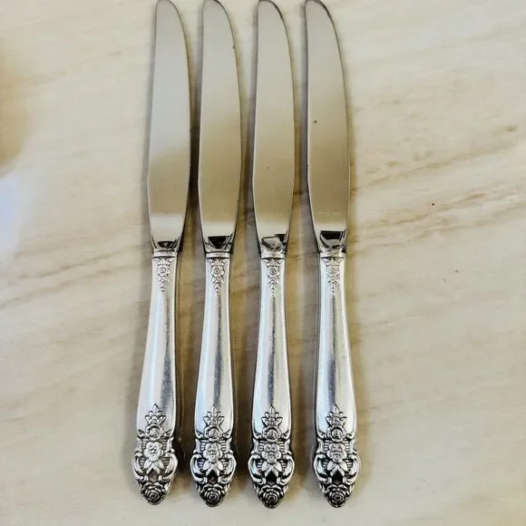 4pc ONEIDA Distinction Silverplate Dinner Knives Hollow HDL Prestige Plate 1951