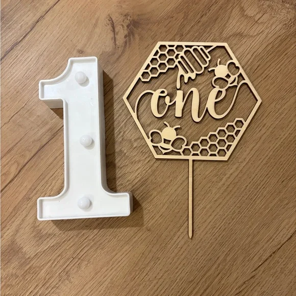 Bee Themed Cake Topper and Number 1 Light